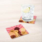 Vrouw handen met vuist opgestaan kartonnen onderzetters (Insitu)