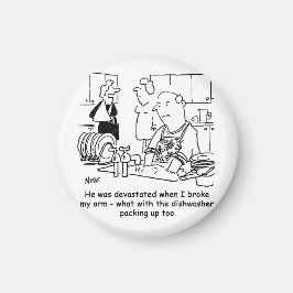 Vrouw heeft een gebroken arm, dus Man doet de vern Magneet