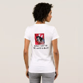 Vrouw Hoera voor de Rood & Blauwe Boston T-Shirt (Achterkant volledig)