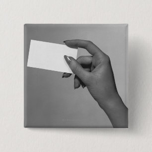 Vrouw Holding-kaart Vierkante Button 5,1 Cm