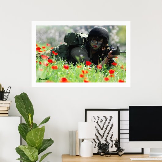 Vrouw IDF in Camouflage Poster (Thuiskantoor)