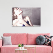 Vrouw in badkamer canvas afdruk (Insitu (Woonkamer))