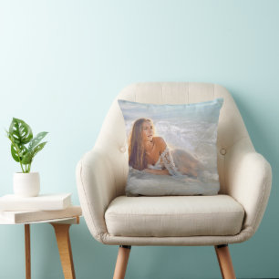 Vrouw in Beach Wave Kussen