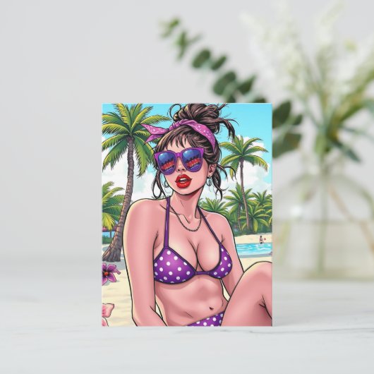 Vrouw in Bikini en Bandanna op het strand Briefkaart (Staand voorkant)