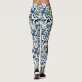 Vrouw in blauw leggings (Achterkant)