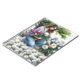 Vrouw in bloementuin Journal Notitieboek (Linkerzijde)