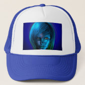Vrouw in blue trucker pet (Voorkant)