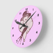 Vrouw in bont met Art Deco Ronde Klok (Hoek)