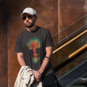 Vrouw in de Yoga Pose-boom T-shirt