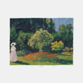 Vrouw in een tuin, Monet Fleece Deken (Voorkant (Horizontaal))