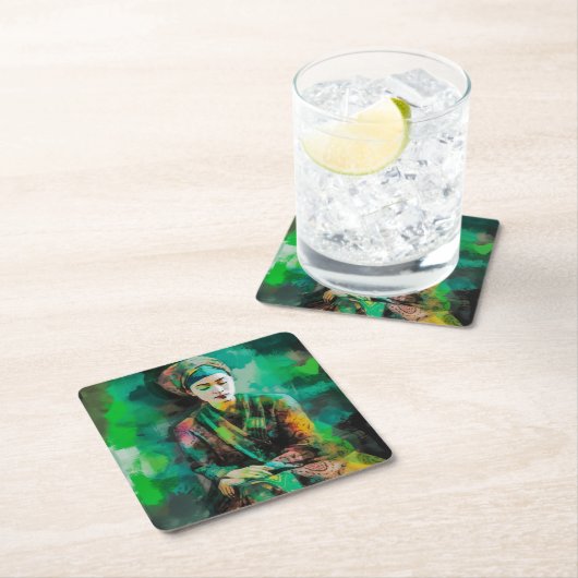 Vrouw in Groen Kartonnen Onderzetters (Insitu)