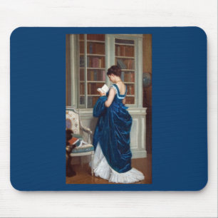 Vrouw in het blauw, lezend in een boek muismat