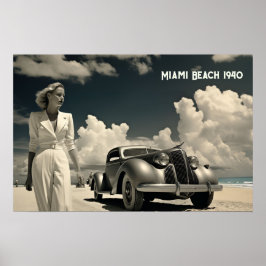 Vrouw in het wit wandelen op het strand in Miami Poster