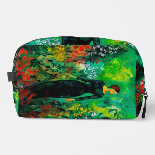 Vrouw in mooie groene weide toilettasje (Voorkant)