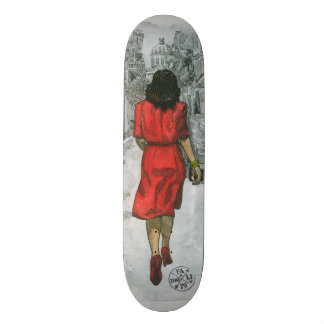 Vrouw in rood skateboard