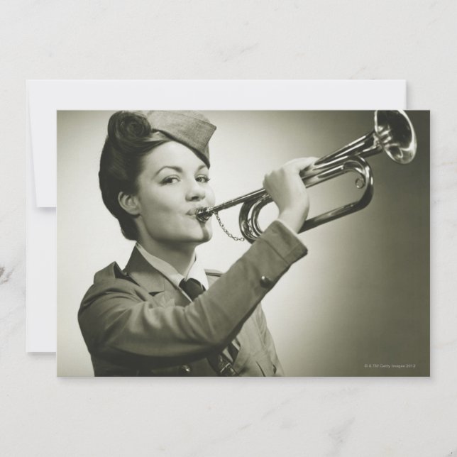 Vrouw in Soldier Uniform (Voorkant)