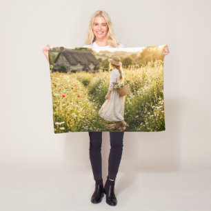 Vrouw in tarweveld fleece deken