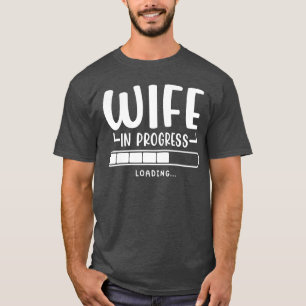 Vrouw in uitvoering Verloving laden Toekomstige Vr T-shirt