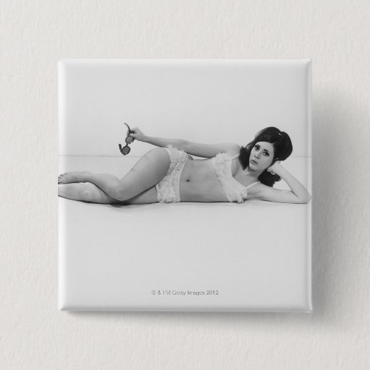 Vrouw in zwemkleding vierkante button 5,1 cm (Voorkant)