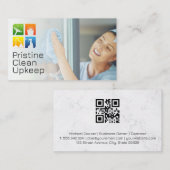 Vrouw keukenvenster reinigen visitekaartje (Voorkant / Achterkant)