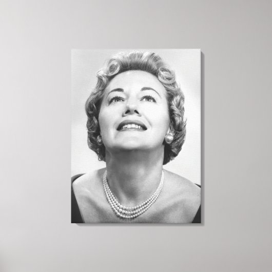 Vrouw kijkt omhoog canvas afdruk (Voorkant)