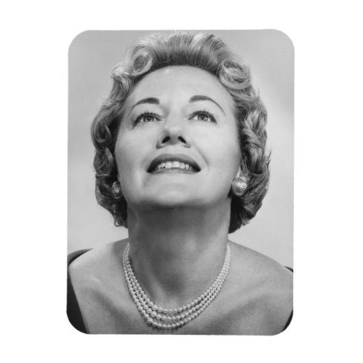 Vrouw kijkt omhoog magneet (Verticaal)