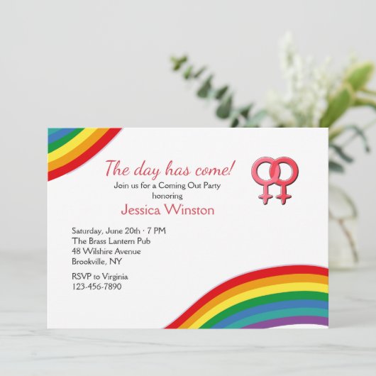 Vrouw komt uit de kast kaart (Staand voorkant)