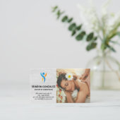 Vrouw krijgt massage terug visitekaartje (Staand voorkant)
