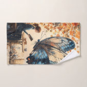 Vrouw Lezen met Giant Butterfly Abstracte Kunst Handdoek (Handdoek)