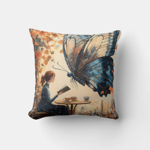 Vrouw Lezen met Giant Butterfly Abstracte Kunst Kussen