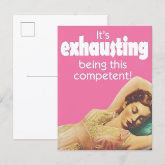  vrouw liggend briefkaart