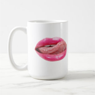 Vrouw lippen koffiemok