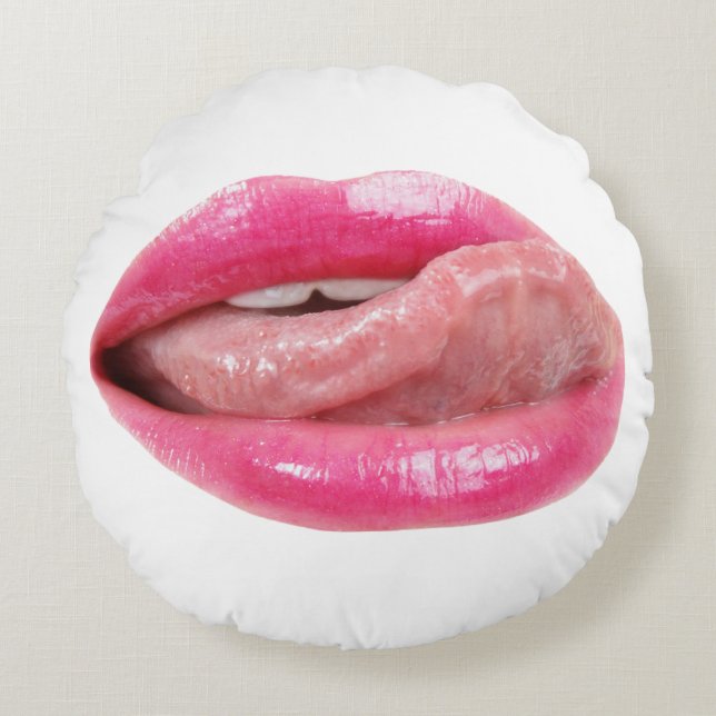Vrouw lippen rond kussen (Voorkant)