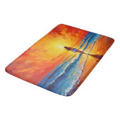 Vrouw lopen oceaan strand warme zonsondergang badmat (Gekanteld)