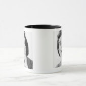 Vrouw maakt gezicht mok (Midden)