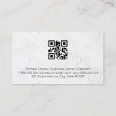 Vrouw maakt glazen raam schoon visitekaartje (Achterkant)