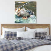 Vrouw Mallard Duck op Mossy Rock Canvas Afdruk (Insitu (Slaapkamer))
