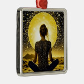 Vrouw Meditatie Onder de Maan Celestial Metalen Ornament (Rechts)