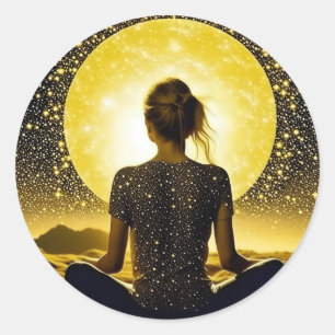 Vrouw Meditatie Onder de Maan Celestial Ronde Sticker