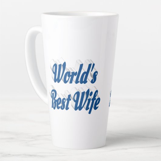 Vrouw met blauwe tekst latte mok (Linkerhoek)