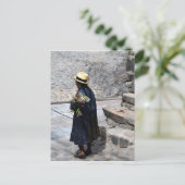 Vrouw met bloemen, Ollantaytambo, Peru (vert) Briefkaart (Staand voorkant)