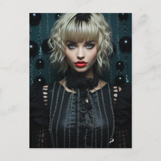 Vrouw met blond haar zwart jurkje briefkaart (Voorkant)