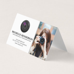 Vrouw met camera maakt foto visitekaartje