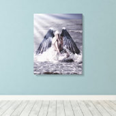 Vrouw met donkere engelenvleugels canvas afdruk (Insitu (Houten vloer))