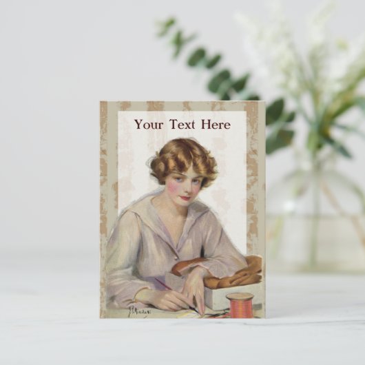  vrouw met een brief briefkaart (Staand voorkant)