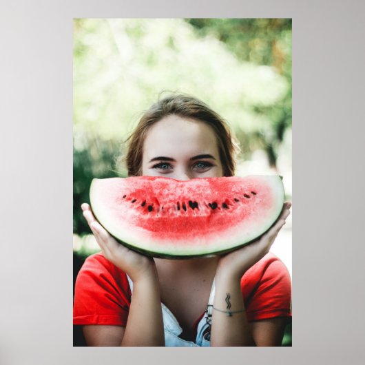 Vrouw met gesneden watermeloen poster (Voorkant)