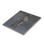  vrouw met hamer en aambeeld tegeltje (Zijkant)