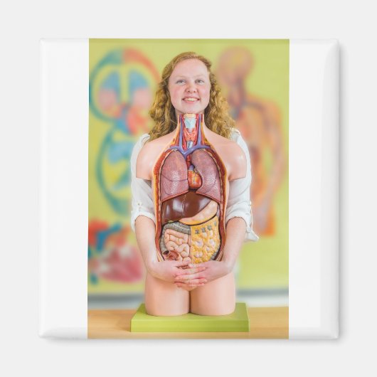 Vrouw met inwendige organen die het menselijk lich magneet (Voorkant)