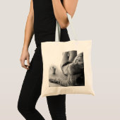 Vrouw met ochtendkoffie Potlood tekenkunst Tote Bag (Voorkant (product))
