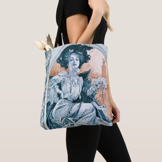 Vrouw met Roos, Mucha Tote Bag (Dichtbij)